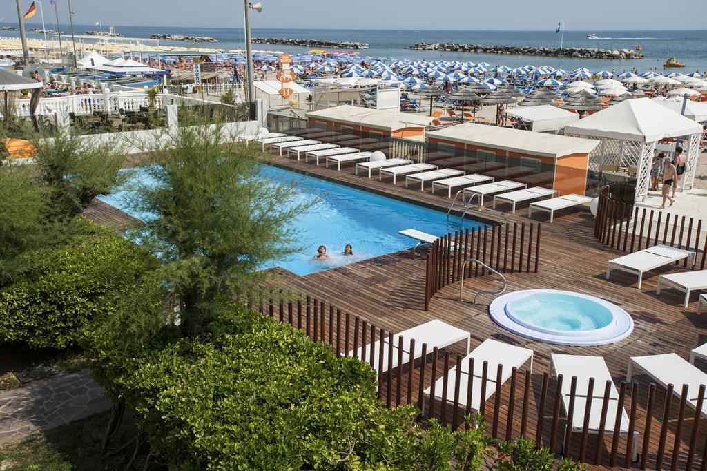 Hotel Villa Saba Bellaria-Igea Marina Exterior foto